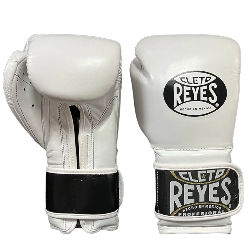 Guantes Cleto Reyes con cierre de contacto en piel - Image 3