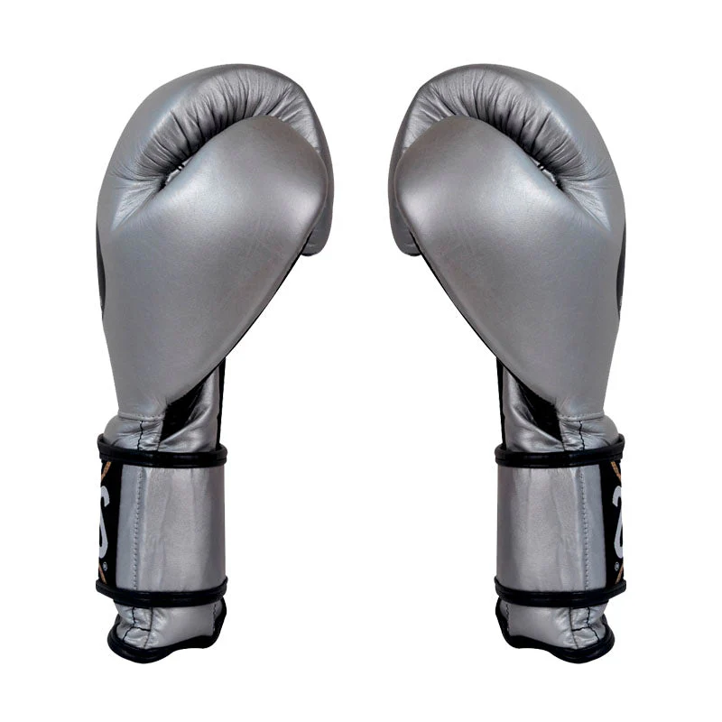 Guantes Cleto Reyes con cierre de contacto en piel - Image 40