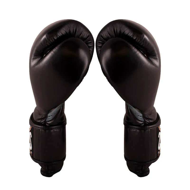 Guantes Cleto Reyes con cierre de contacto en piel - Image 6